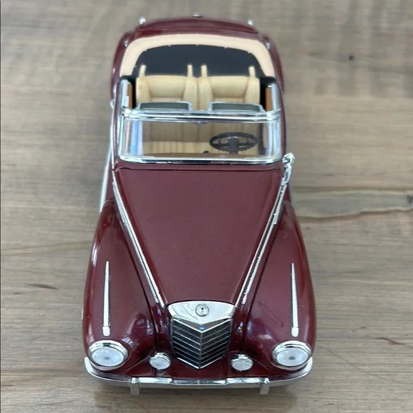 Mercedes-Benz 300 Sc - Picture 15 of 16